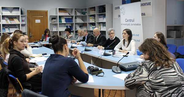 Transparenţa şi eficienţa utilizării banului public din fondurile şi mijloacele speciale ale Guvernului discutată cu jurnaliştii